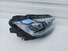 Laden Sie das Bild in den Galerie-Viewer, Frontscheinwerfer VW Touran 5TB941036B LED Rechts Scheinwerfer Headlight