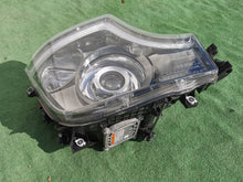 Load image into Gallery viewer, Frontscheinwerfer Mercedes-Benz A9618206739 LED Rechts Scheinwerfer Headlight SCH9556598176qh