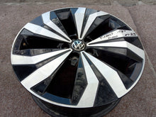 Load image into Gallery viewer, 1x Alufelge 17 Zoll 5x100 2GM601025M VW T-Cross Rim Wheel FEL3880034994hi