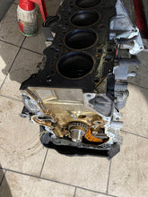 Laden Sie das Bild in den Galerie-Viewer, Motorblock Mazda SHO1 SHO2 2.2 CDTI Benzin Unkomplett