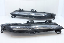 Laden Sie das Bild in den Galerie-Viewer, Frontscheinwerfer BMW 9879936-10 Ein Satz Scheinwerfer Headlight SCH3037128778pi