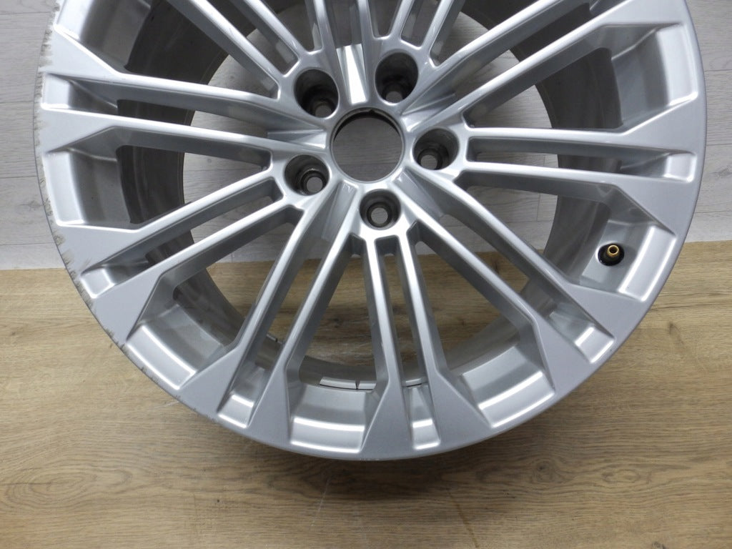 1x Alufelge 18 Zoll 8.5" 5x112 29ET Silber 8W0601025AJ Audi A4 B9 Rim Wheel FEL7037109787zg