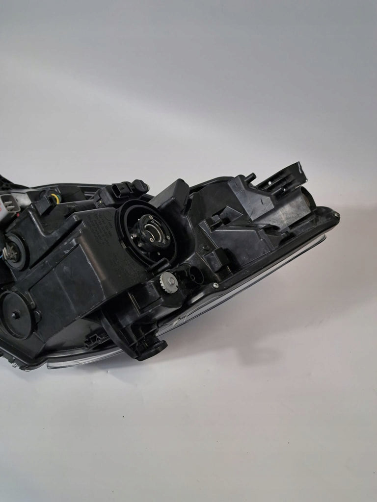 Frontscheinwerfer Toyota Yaris LED Rechts Scheinwerfer Headlight