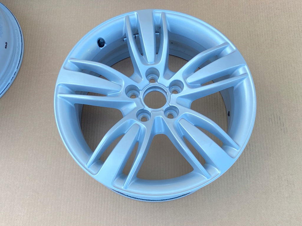 4x Alufelge 17 Zoll 8.5" 5x112 33ET Glanz Silber 8U0601025E Audi A4 A3 Rim Wheel FEL4139647792rh