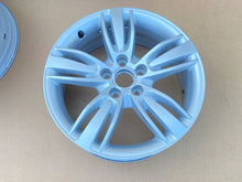 Laden Sie das Bild in den Galerie-Viewer, 4x Alufelge 17 Zoll 8.5" 5x112 33ET Glanz Silber 8U0601025E Audi A4 A3 Rim Wheel FEL4139647792rh