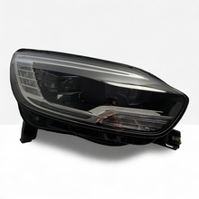 Laden Sie das Bild in den Galerie-Viewer, Frontscheinwerfer Renault Scenic 260100821R LED Rechts Scheinwerfer Headlight