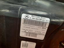 Load image into Gallery viewer, Frontscheinwerfer Mercedes-Benz X166 A1669062803 Rechts Scheinwerfer Headlight SCH2773968682ml