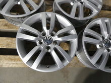 Laden Sie das Bild in den Galerie-Viewer, 4x Alufelge 16 Zoll 6.5" 5x112 33ET Glanz Silber 5N0601025 VW Tiguan Rim Wheel FEL9518293500xi