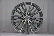 Laden Sie das Bild in den Galerie-Viewer, 1x Alufelge 18 Zoll 7.5&quot; 5x112 25ET Glanz Silber 6883523 BMW 1 Rim Wheel