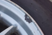 Laden Sie das Bild in den Galerie-Viewer, 1x Alufelge 15 Zoll &quot; 5x120 1124810, 165TR390CH BMW E28 E24 Rim Wheel