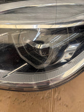 Laden Sie das Bild in den Galerie-Viewer, Frontscheinwerfer BMW G11 G12 7441517-04 Full LED Links Scheinwerfer Headlight SCH8464054657gt