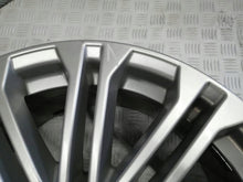 Laden Sie das Bild in den Galerie-Viewer, 1x Alufelge 18 Zoll 5x112 8W0601025EE Audi A5 Rim Wheel FEL9027716595ft