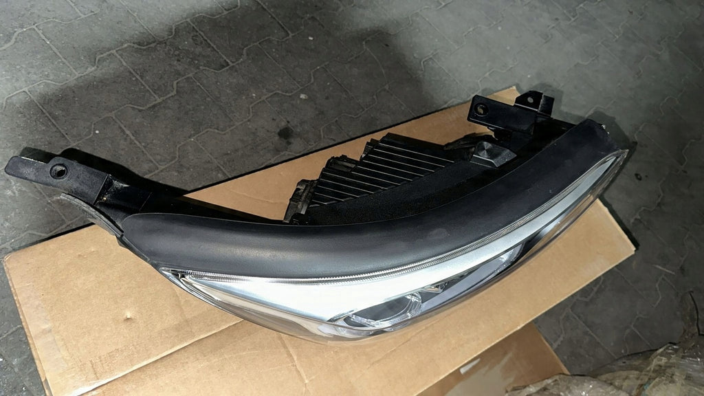 Frontscheinwerfer Kia Stonic Rechts Scheinwerfer Headlight