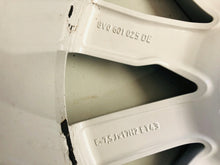 Load image into Gallery viewer, 1x Alufelge 17 Zoll 7.5" 5x112 43ET 8V0601025DE Audi A3 Rim Wheel FEL4788070811zz