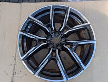 Load image into Gallery viewer, 1x Alufelge 19 Zoll 5x112 8747305 BMW G22 G23 G26 Rim Wheel FEL4113433606ar