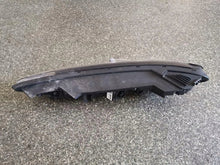 Laden Sie das Bild in den Galerie-Viewer, Frontscheinwerfer Hyundai Kona 92208-J9000 Vorderseite Scheinwerfer Headlight SCH4547387314je