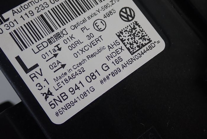 Frontscheinwerfer VW Tiguan 5NB941081G Links Scheinwerfer Headlight SCH5793893838zf