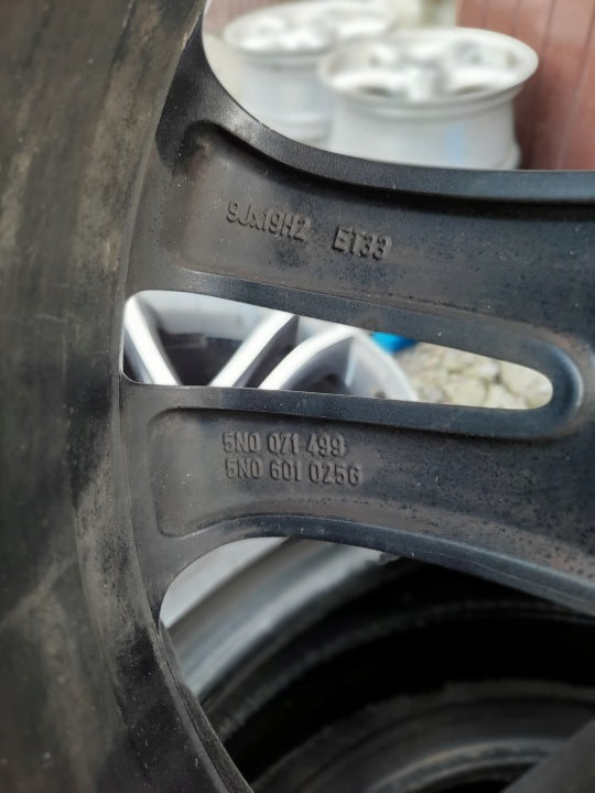 1x Alufelge 19 Zoll 9.0" 5x112 5N0071499 KBA46696 VW Tiguan Rim Wheel FEL6191686120gr