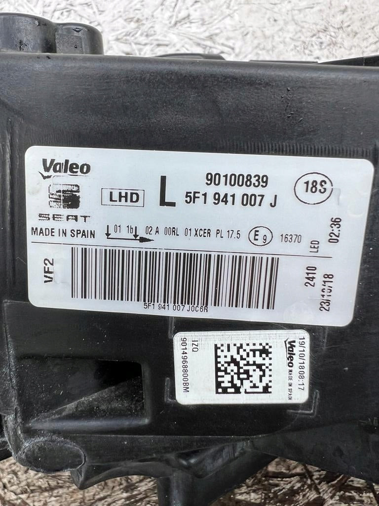 Frontscheinwerfer Seat Leon 5F1941007J LED Links Scheinwerfer Headlight