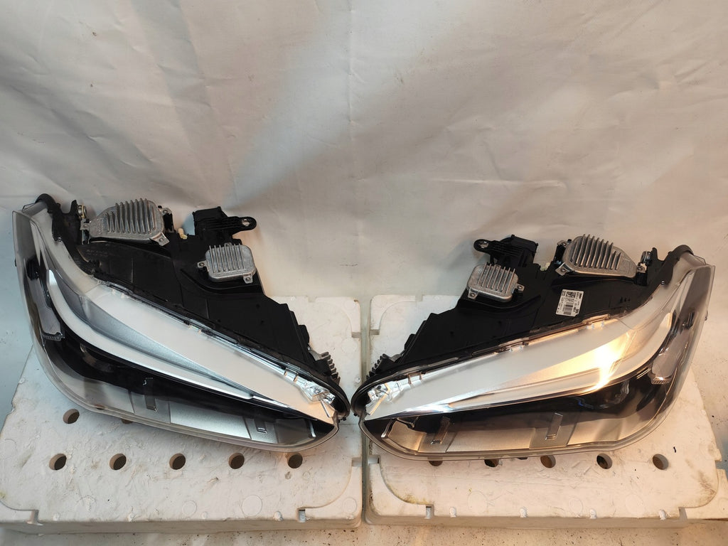 Frontscheinwerfer BMW X1 F48 7495003 7495004 LED Ein Satz Scheinwerfer Headlight SCH2497932655kl