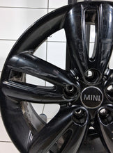 Laden Sie das Bild in den Galerie-Viewer, 1x Alufelge 17 Zoll 7.0" 5x112 54ET Glanz Schwarz 6866366 BMW 1 Mini F56 F55 FEL8082721958hz