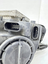 Laden Sie das Bild in den Galerie-Viewer, Frontscheinwerfer Mercedes-Benz A2218202661 Rechts Scheinwerfer Headlight SCH1071306794jt