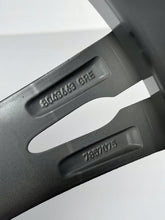 Load image into Gallery viewer, 1x Alufelge 19 Zoll 9.5" 5x112 26ET Glanz Graphit 8043663 BMW F90 Rim Wheel FEL5950351510ur