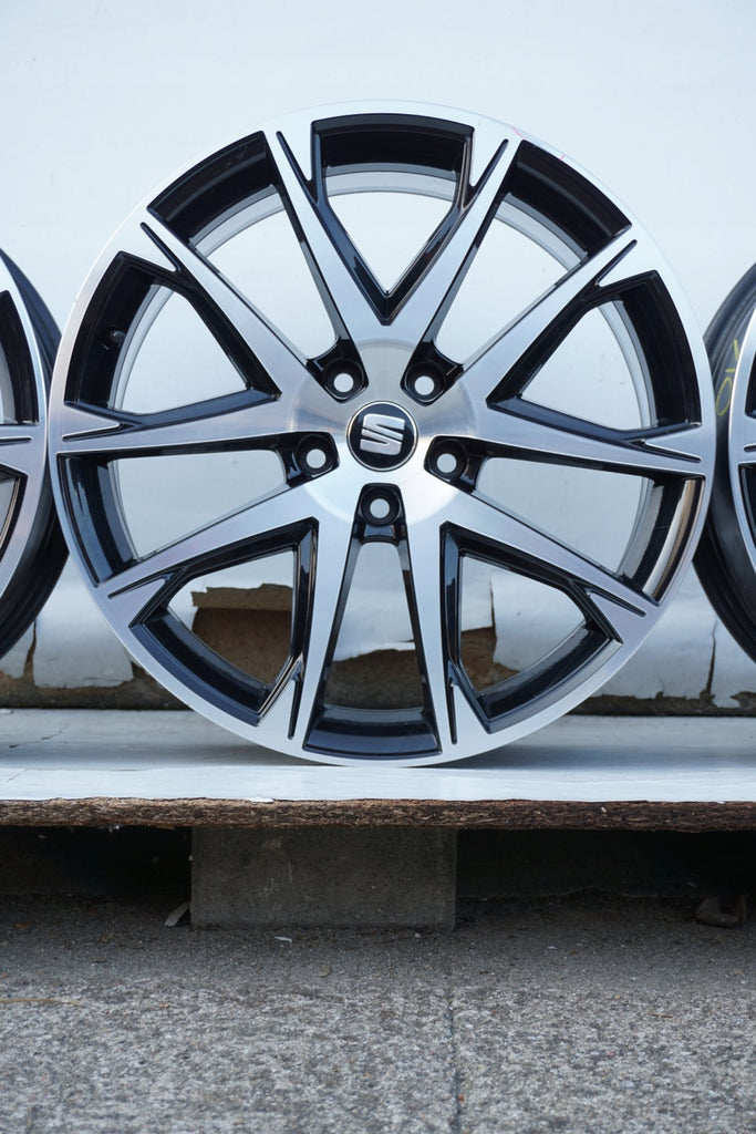 4x Alufelge 19 Zoll 8.0" 5x112 45ET Glanz Schwarz 575601025 Seat Rim Wheel FEL2179443411ev