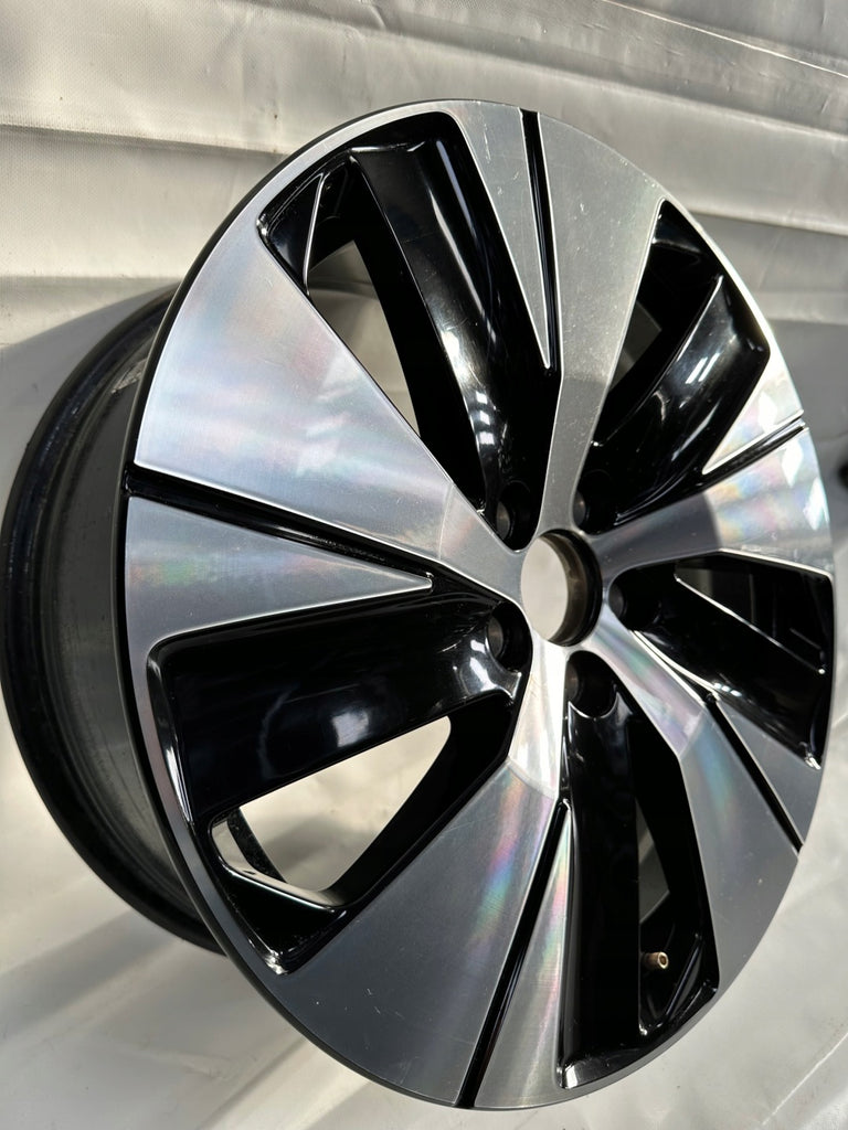 1x Alufelge 18 Zoll 7.5" 5x108 50ET Glanz Silber 31680403 Volvo Xc40 Rim Wheel FEL5028026322pn
