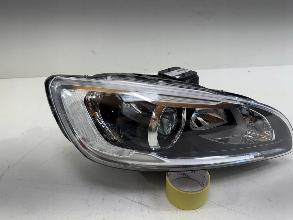 Frontscheinwerfer Volvo V60 I 31698825 Xenon Rechts Scheinwerfer Headlight SCH7443457778jf