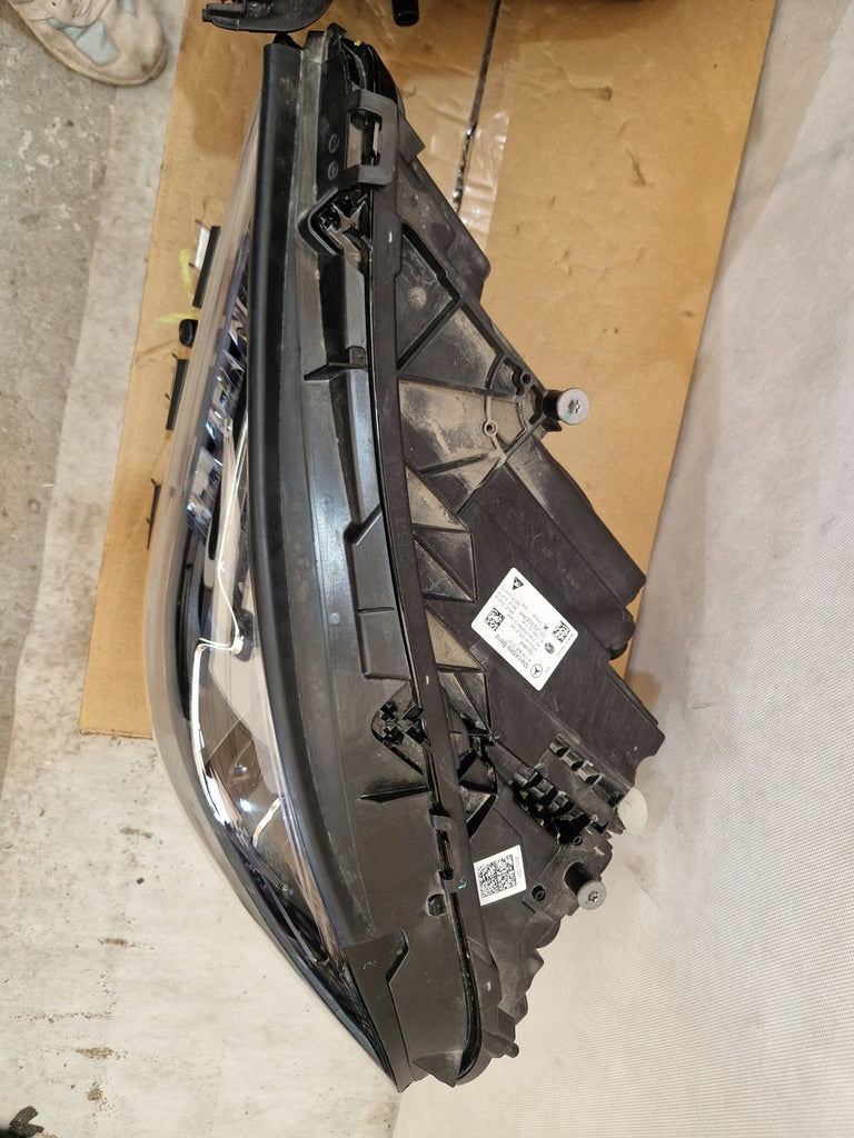 Frontscheinwerfer Mercedes-Benz Cla A1189061301 A1189061401 Full LED Ein Satz SCH4135434488sg