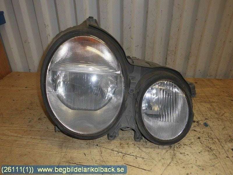 Frontscheinwerfer Mercedes-Benz W210 Vorderseite Scheinwerfer Headlight SCH4297494846cc