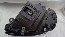 Laden Sie das Bild in den Galerie-Viewer, Frontscheinwerfer Mercedes-Benz W205 A205 A2059063803 LED Rechts Headlight SCH2994375433vb