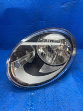 Laden Sie das Bild in den Galerie-Viewer, Frontscheinwerfer VW New Beetle 5C1941005A LED Links Scheinwerfer Headlight