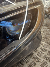 Laden Sie das Bild in den Galerie-Viewer, Frontscheinwerfer Mercedes-Benz Viano A4479065200 LED Links Headlight SCH6616655537vz