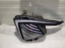 Laden Sie das Bild in den Galerie-Viewer, Frontscheinwerfer Kia Sportage V 92101-R2100 LED Links Scheinwerfer Headlight SCH6292685955ad