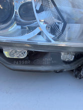 Laden Sie das Bild in den Galerie-Viewer, Frontscheinwerfer Mazda 5 C235-51030 317704066 Ein Stück (Rechts oder Links)