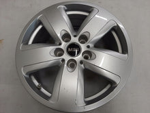 Laden Sie das Bild in den Galerie-Viewer, 1x Alufelge 16 Zoll 7.0" 5x112 41ET Glanz Silber 6856029 Mini Countryman F60 FEL3521708550rw