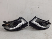 Load image into Gallery viewer, Frontscheinwerfer Jeep Compass 68643493AA Bi-Xenon Ein Stück (Rechts oder Links) SCH3180615587al
