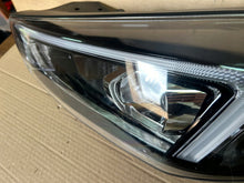 Laden Sie das Bild in den Galerie-Viewer, Frontscheinwerfer Hyundai Tucson 92101D7600 Links Scheinwerfer Headlight