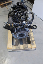 Laden Sie das Bild in den Galerie-Viewer, Motor Renault E-Tech H4MC632 1.6 2023 Hybrid Engine Unkomplett MOT6328665534ez
