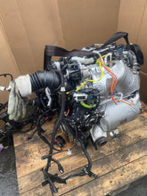 Laden Sie das Bild in den Galerie-Viewer, Motor Renault K9KU873D121073 1.5 DCI 31TKm Diesel Engine Unkomplett