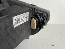 Laden Sie das Bild in den Galerie-Viewer, Frontscheinwerfer Seat Leon 5FB941005D LED Links Scheinwerfer Headlight