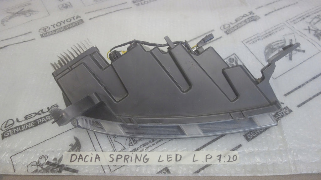 Frontscheinwerfer Dacia Spring 266052417R Links Scheinwerfer Headlight SCH7708393639pf