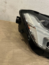 Load image into Gallery viewer, Frontscheinwerfer Volvo Xc60 II 31420412 LED Rechts Scheinwerfer Headlight SCH1538645422pl