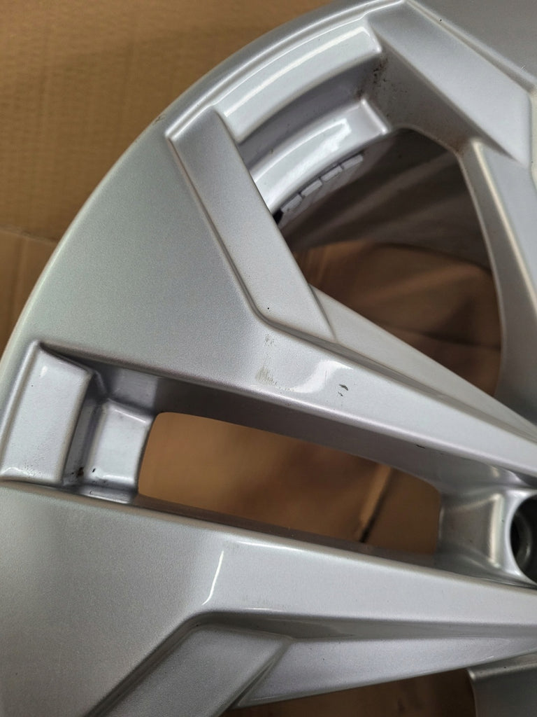 1x Alufelge 18 Zoll 7.5" 5x112 29ET Glanz Silber 8W9601025B Audi A4 B9 Rim Wheel FEL7634565252cn