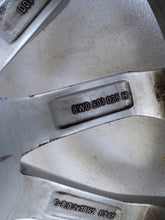 Laden Sie das Bild in den Galerie-Viewer, 1x Alufelge 18 Zoll 8.0&quot; 5x112 40ET 8W0601025H Audi A4 B9 Rim Wheel