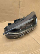 Laden Sie das Bild in den Galerie-Viewer, Frontscheinwerfer Ford Focus NX7B-13E015-CD LED Links Scheinwerfer Headlight SCH8570592472om