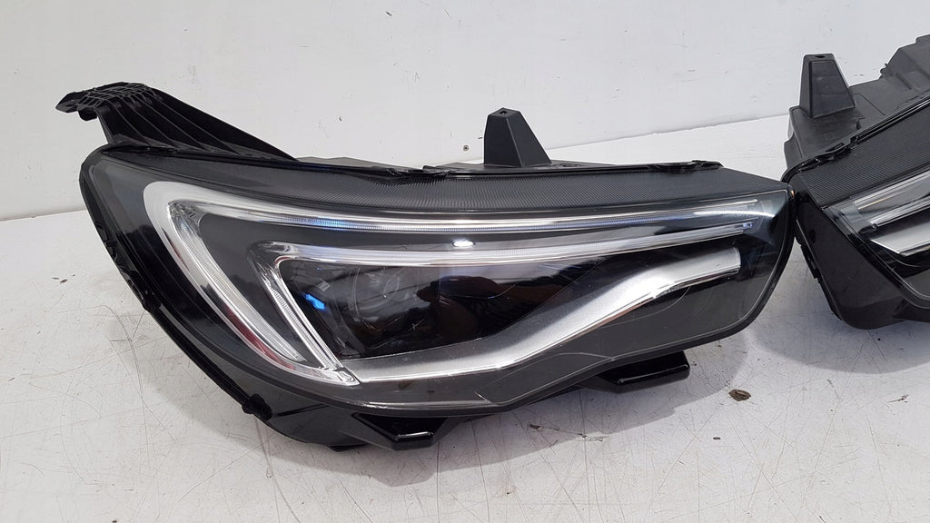 Frontscheinwerfer Opel Grandland X YP00016180 LED Links Scheinwerfer Headlight