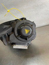 Laden Sie das Bild in den Galerie-Viewer, Frontscheinwerfer VW Golf V I 1K6941032 Rechts Scheinwerfer Headlight SCH8260866074nm